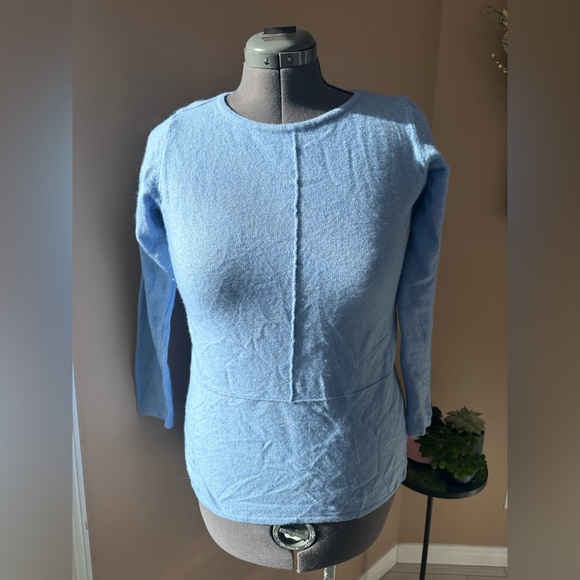 B Betta made in Italy cashmere / wool blend sweater - Picture 1 of 8